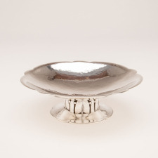 Lona P. Schaeffer Arts and Crafts Sterling Silver Centerpiece, NYC, c. 1930s